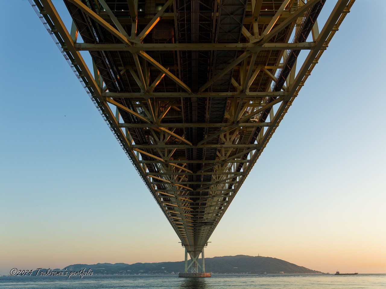 OLYMPUS OM-D E-M1 MarkIII + ZD ED 14-35mm F2.0 SWD