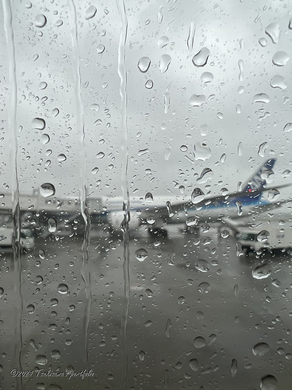 雨でも出張。iphone 13 Pro Max