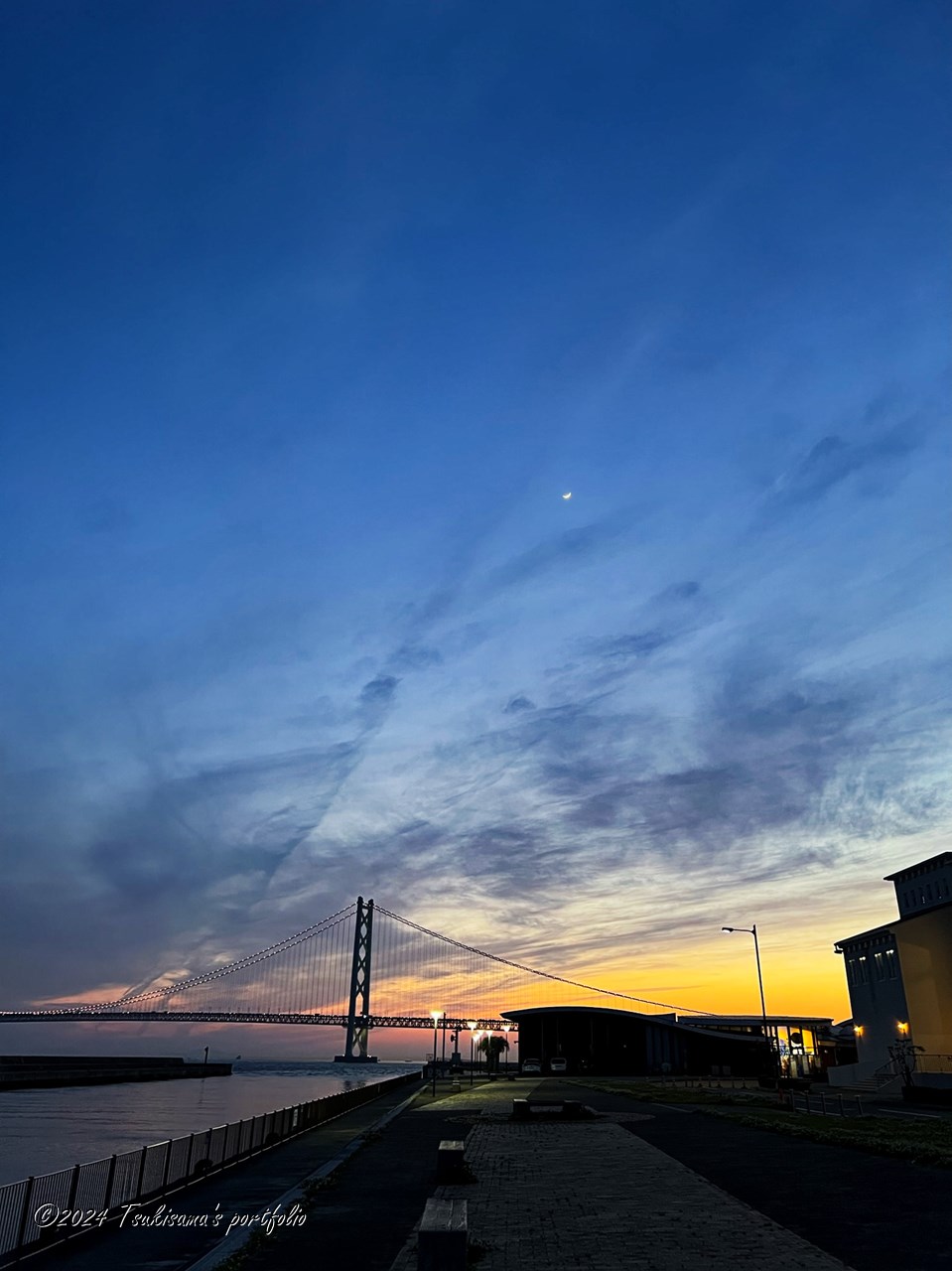 月を撮るのは難しい。 iphone 13 pro max