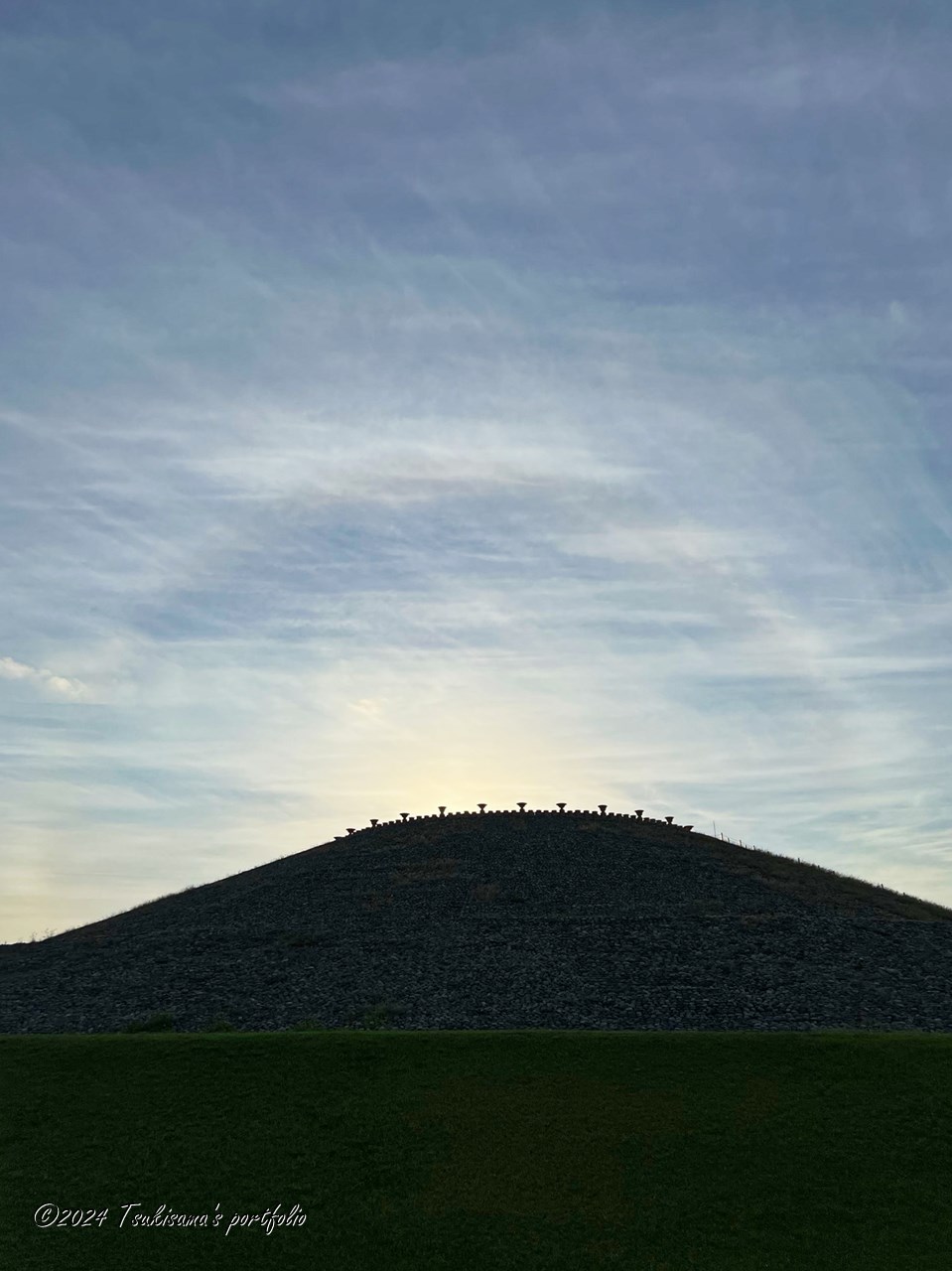 不安定な天候ですね。傘必須。ご安全に。 iphone 13 pro max