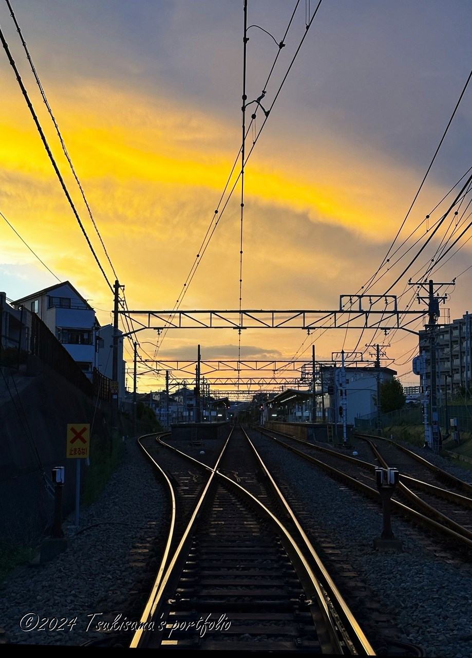 日常の見慣れた風景でも、光線状態によってはいい景色に見えます。iphone 14 pro