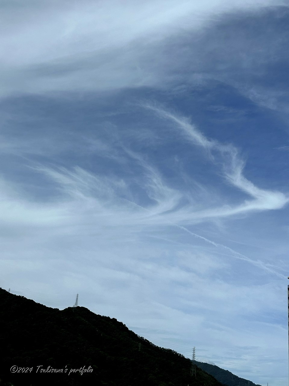 温泉マーク、に見えました。iphone 14 pro