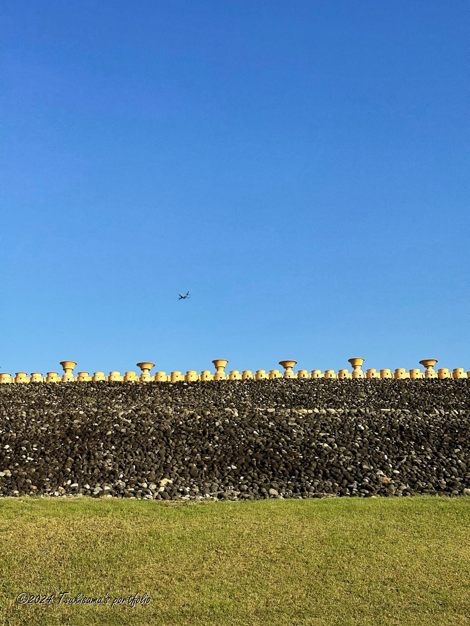 壁に見えるのは、壁だと思い込んでるから。iphone 14 pro