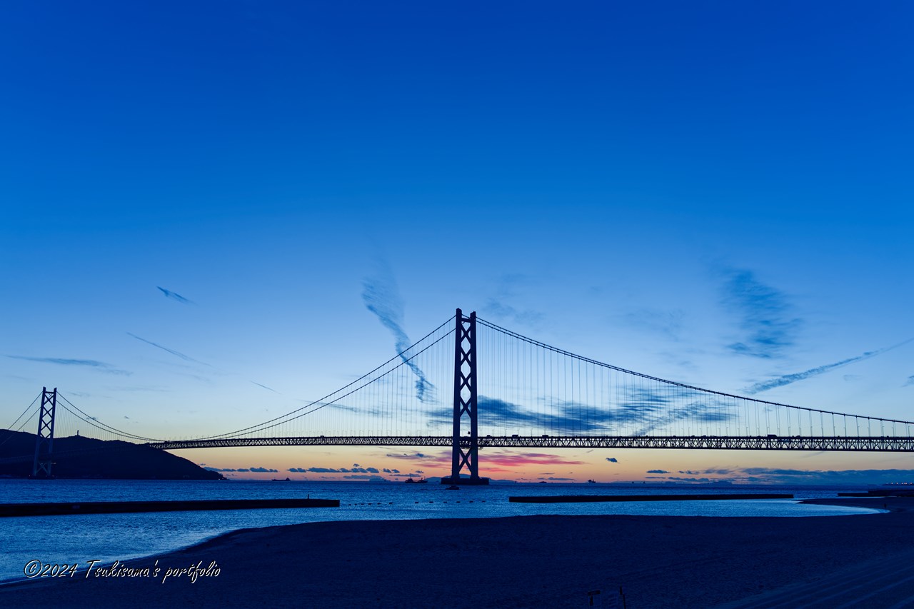 SONY Cyber-Shot RX1RII(DSC-RX1RM2) アジュール舞子から見た明石海峡大橋 夕暮れ