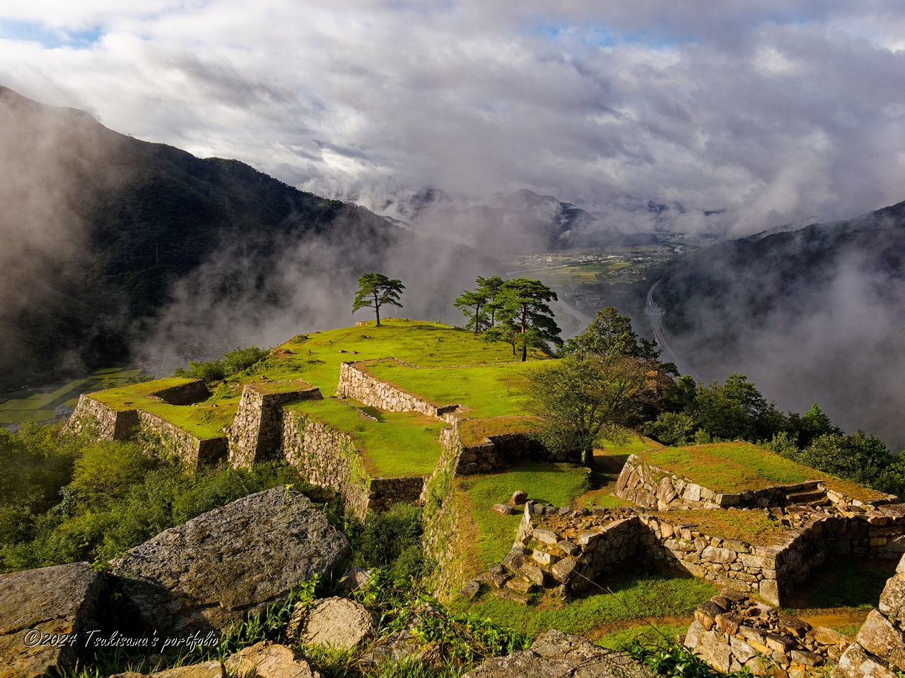 天空の城 竹田城跡 OLYMPUS E-5 + ZUIKO DIGITAL 14-54mm F2.8-3.5