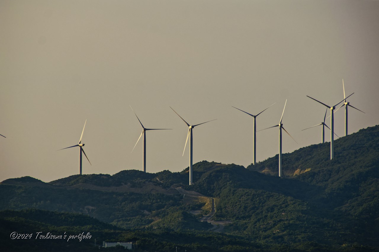 KONICA MINOLTA α7 DIGITAL + KONICA MINOLTA AF DT 18-200mm F3.5-6.3(D) 風力発電所